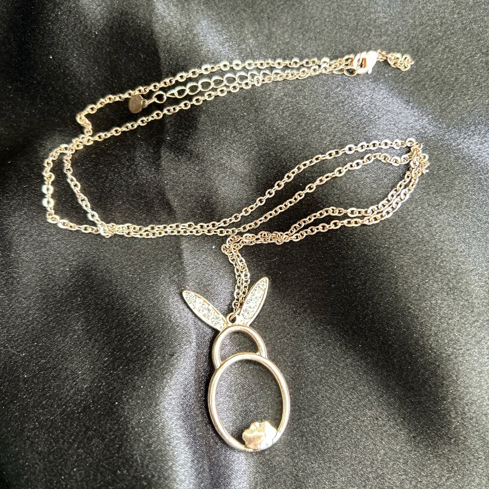Elegant Gold Necklace with Bunny Pendant